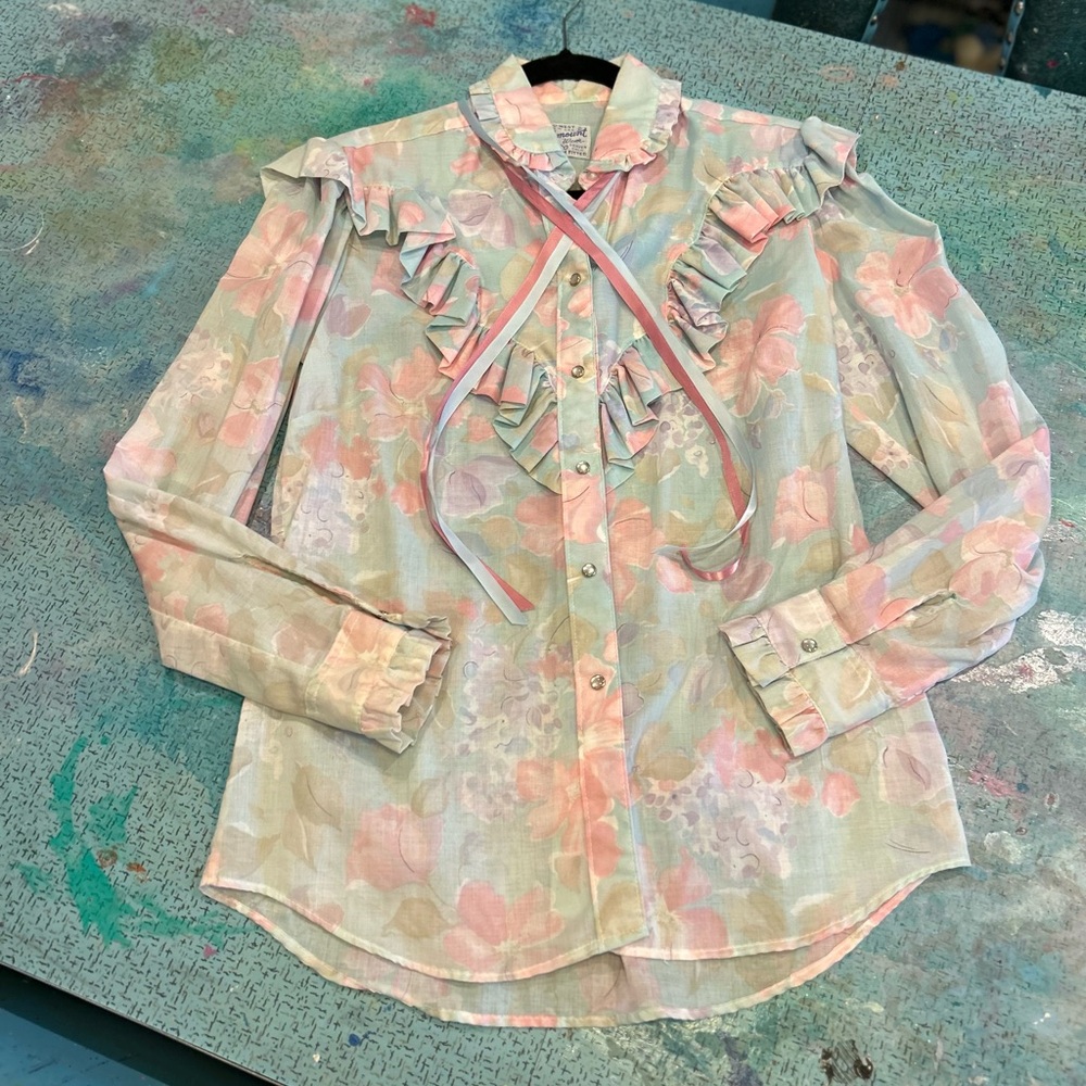 Pretties Pastel Western Snap Down